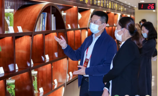 【祝贺】万杰医院周毅德教授被聘为中华中医药学会上海浦东新区高水平改革开放中医专家库成员(图4)